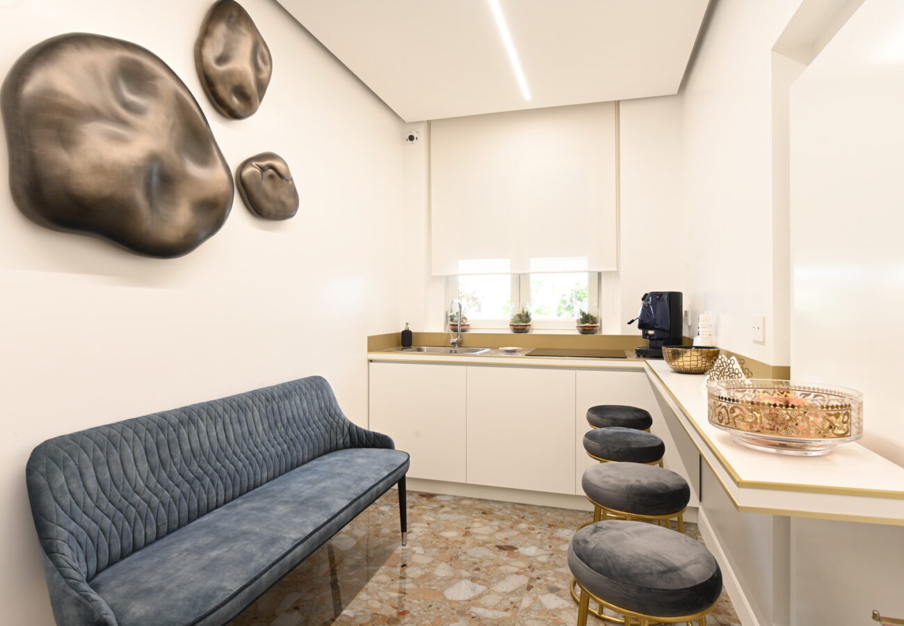 Nuovo volto per Golden House Saetta 10 - Roma (RM) (1)